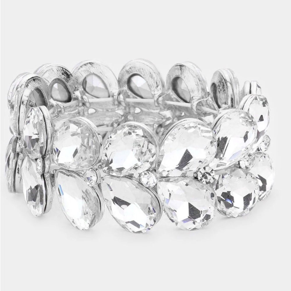 Clear Teardrop Chunky Glass Stone Stretch Bracelet.
